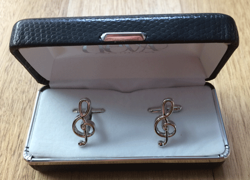 Treble Clef cufflinks in box