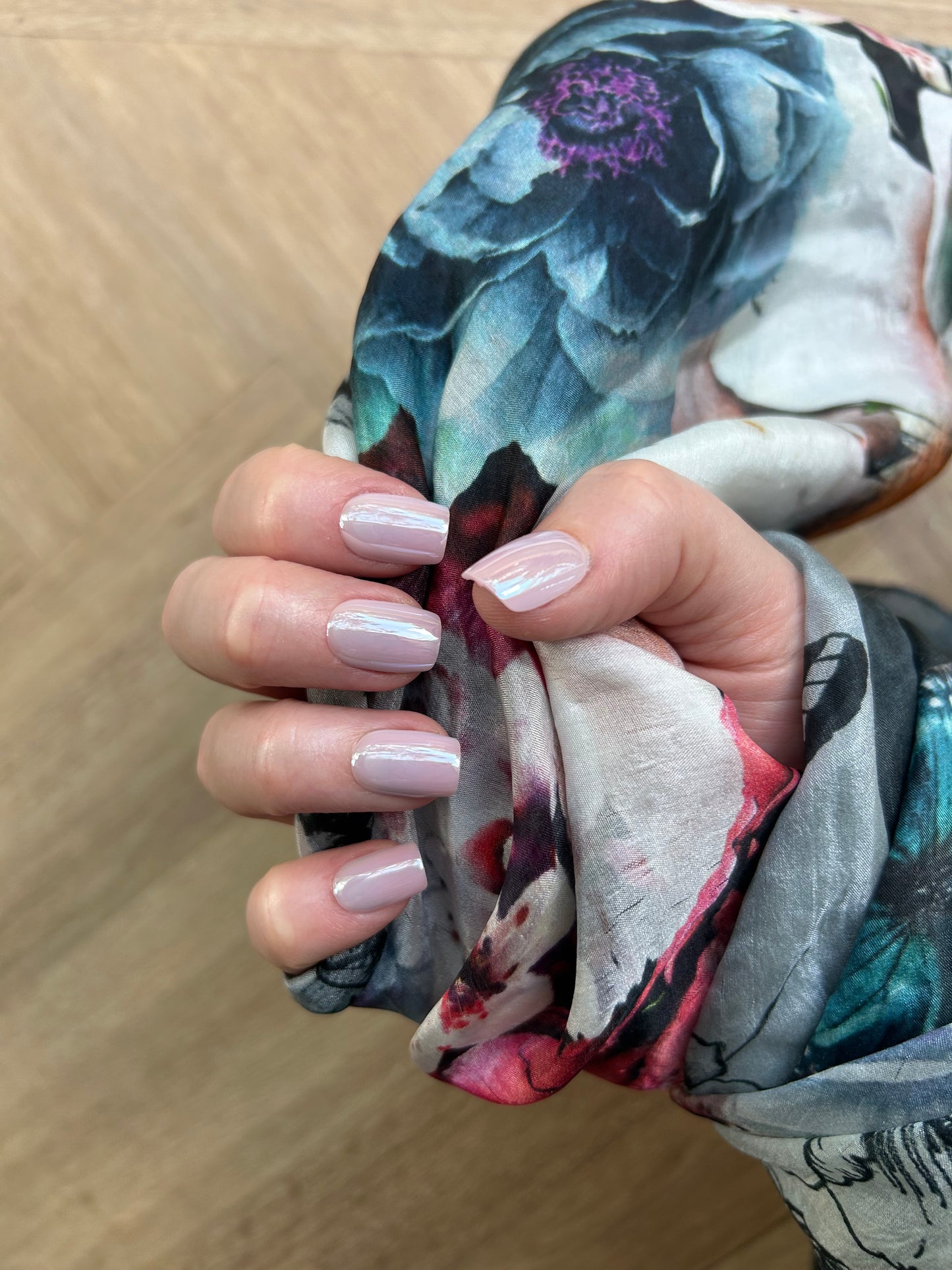 Chrome Ballerina Press-On Nails (medium square)