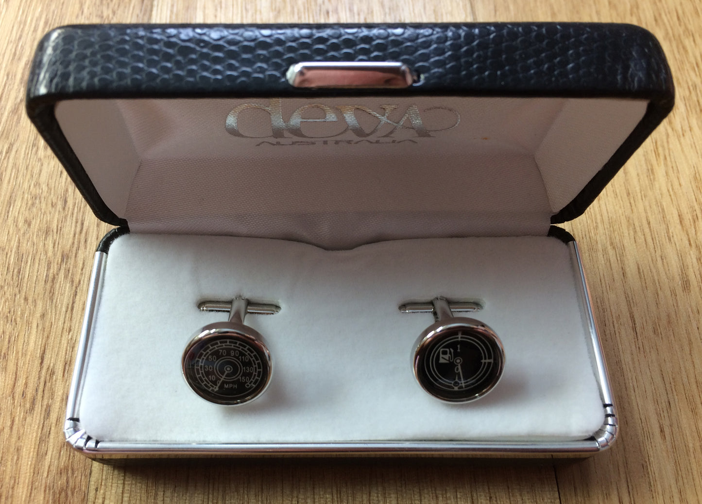 Speedo and Fuel Gauge in box
